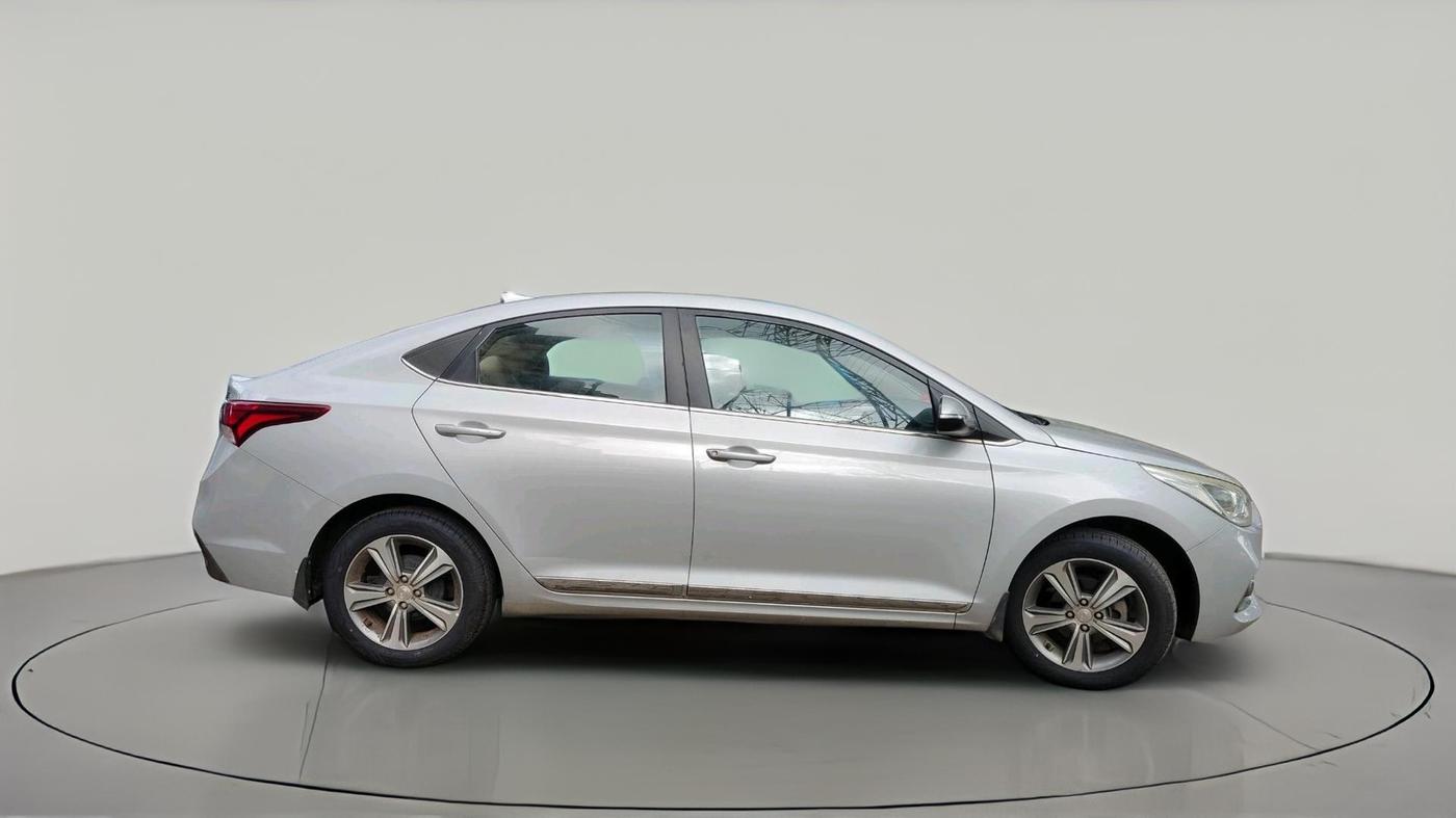 2018 Hyundai Verna 1.6 VTVT SX, Petrol, Manual, 16,760 km, exterior