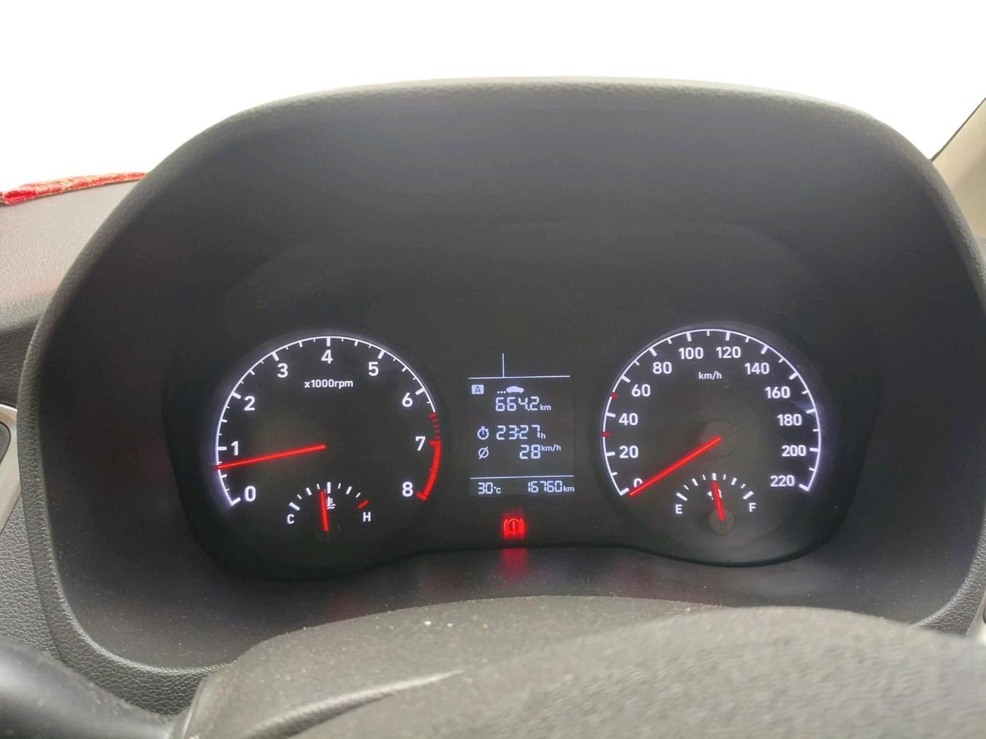 2018 Hyundai Verna 1.6 VTVT SX, Petrol, Manual, 16,760 km, interior