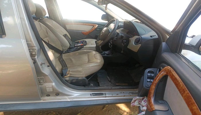 2013 Renault Duster RXL PETROL, Petrol, Manual, 5,822 km, interior