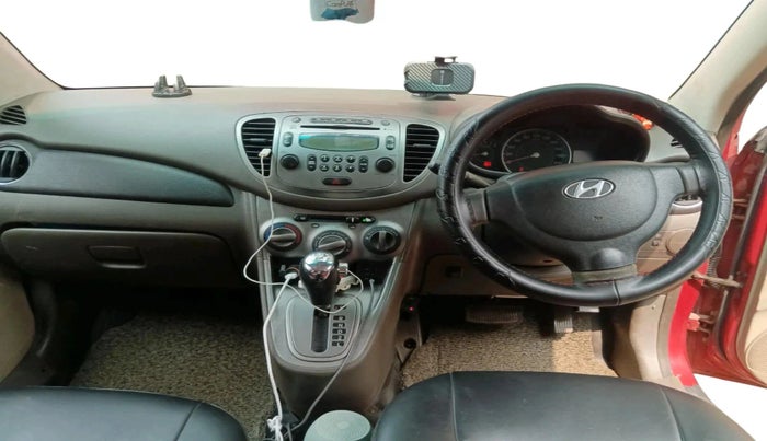 2011 Hyundai i10 SPORTZ 1.2 AT, CNG, Automatic, 51,829 km, interior