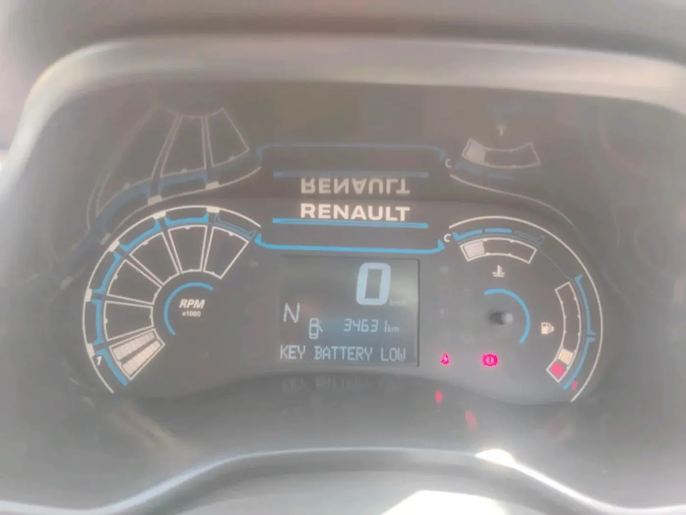 2022 Renault TRIBER RXZ AMT, Petrol, Automatic, 6,30,000 km, interior