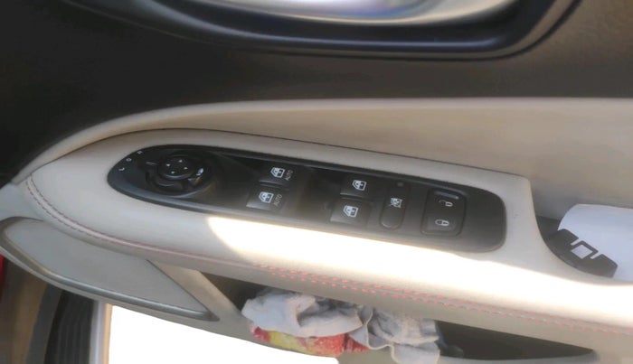 2019 Jeep Compass LIMITED PLUS PETROL AT, Petrol, Automatic, 49,790 km, interior