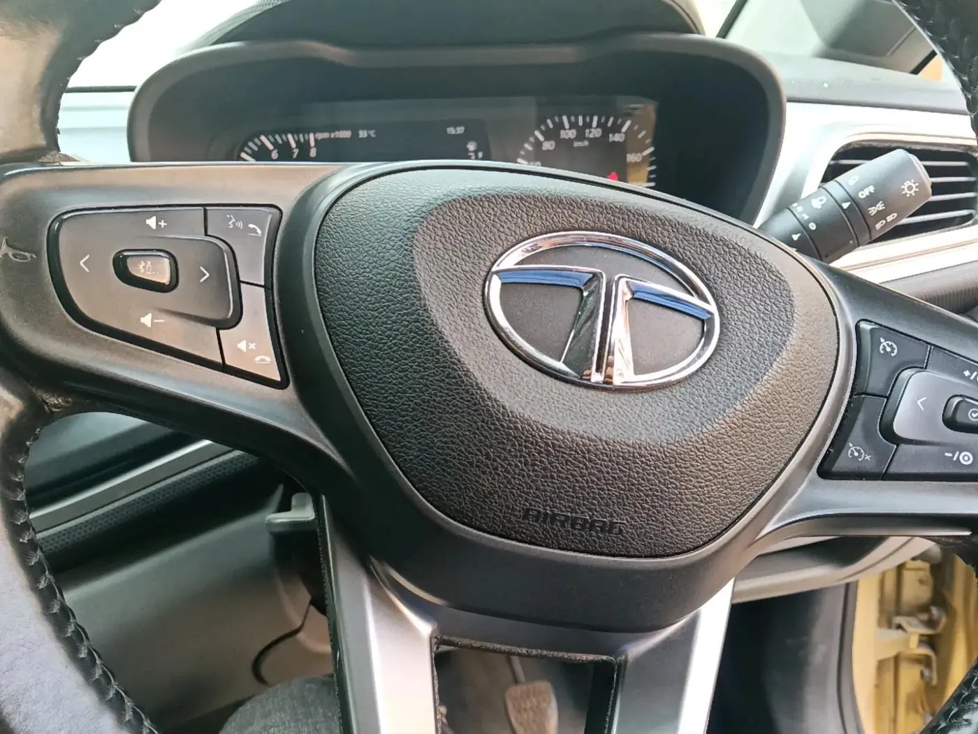 2020 Tata ALTROZ XZ PETROL, Petrol, Manual, 4,60,000 km, interior