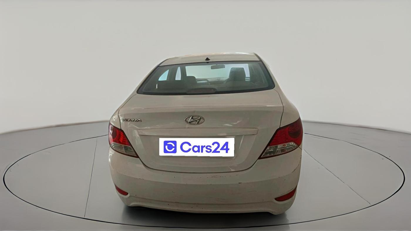 2014 Hyundai Verna FLUIDIC 1.4 VTVT, Petrol, Manual, 89,586 km, exterior