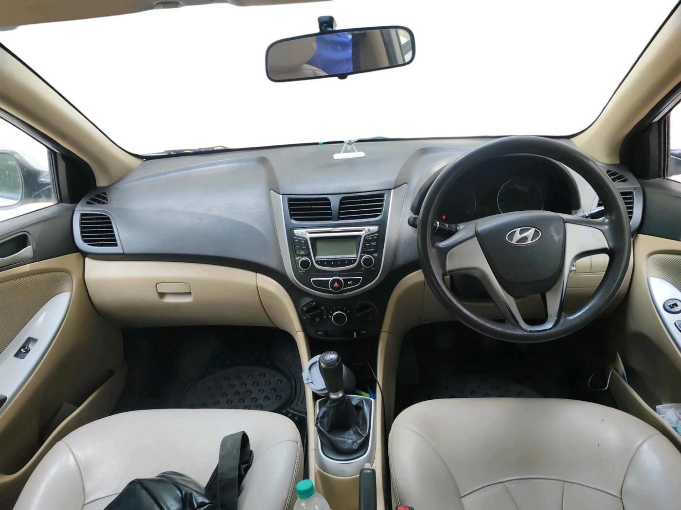 2014 Hyundai Verna FLUIDIC 1.4 VTVT, Petrol, Manual, 89,586 km, interior