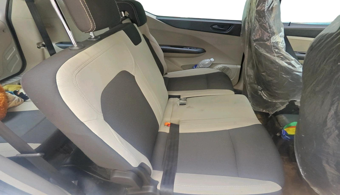 2021 Renault TRIBER RXT AMT, Petrol, Automatic, 29,090 km, interior