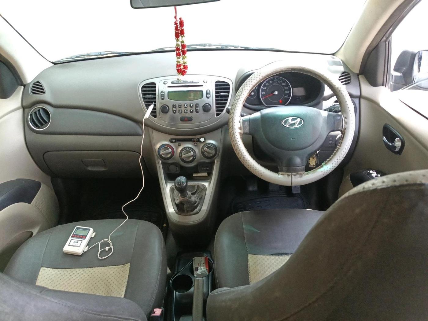 2011 Hyundai i10 SPORTZ 1.2, Petrol, Manual, 1,01,069 km, interior