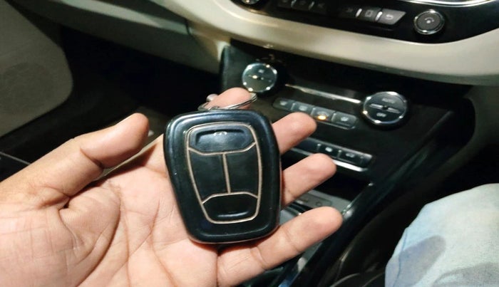 2021 Tata NEXON XZ PLUS PETROL, Petrol, Manual, 1,42,982 km, interior