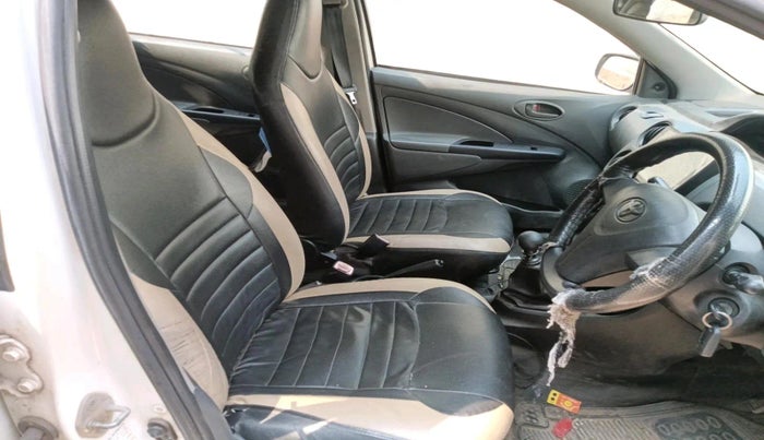 2012 Toyota Etios GD, Diesel, Manual, 1,23,185 km, interior