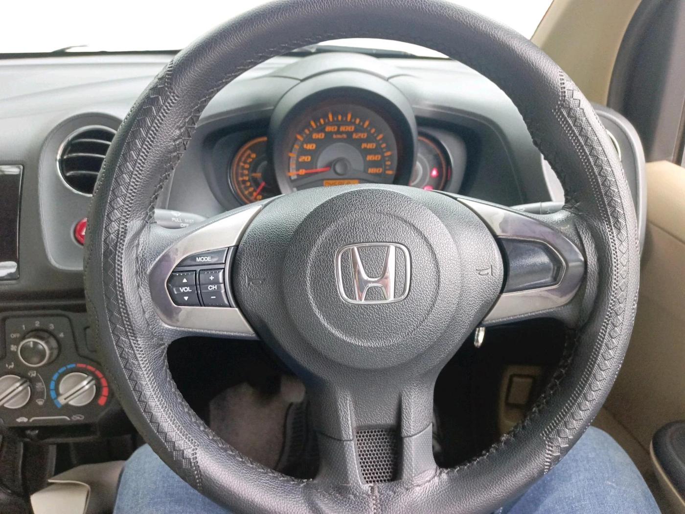 2014 Honda Amaze 1.2L I-VTEC S, Petrol, Manual, 45,962 km, interior