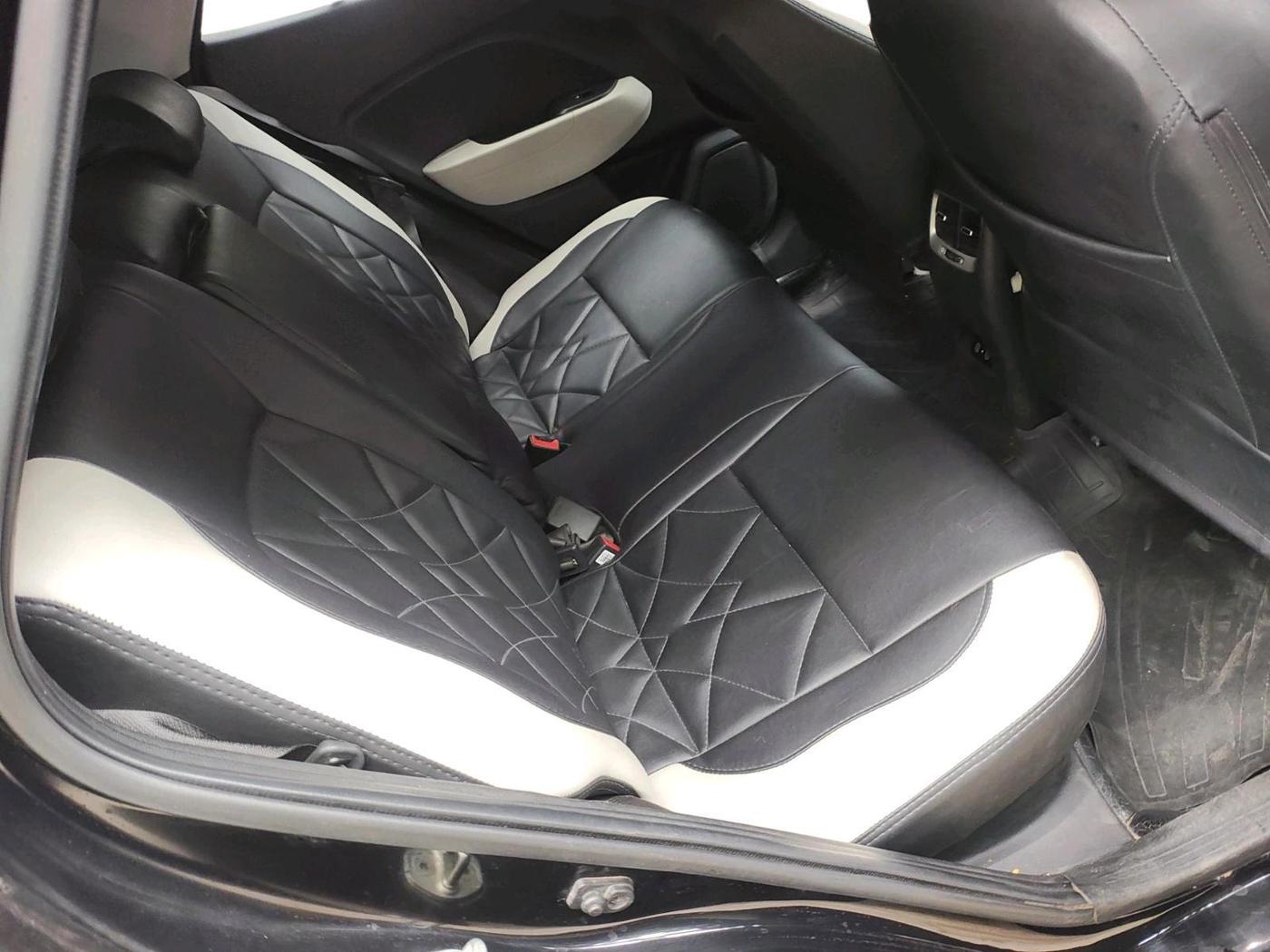 2022 Hyundai VENUE SX 1.2 PETROL, Petrol, Manual, 29,211 km, interior