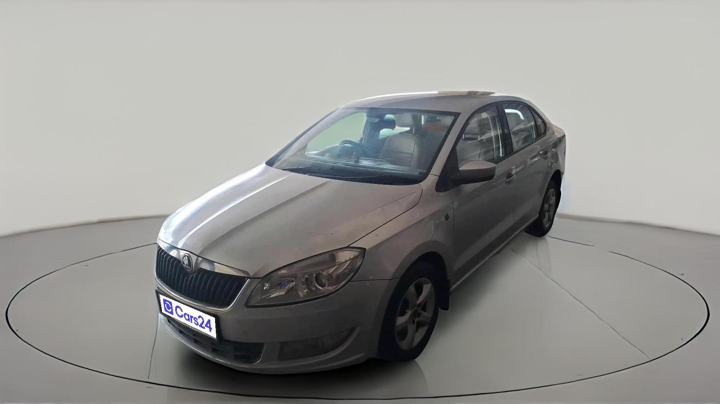 2014 Skoda Rapid ELEGANCE 1.6 TDI CR MT, Diesel, Manual, 1,17,726 km, exterior