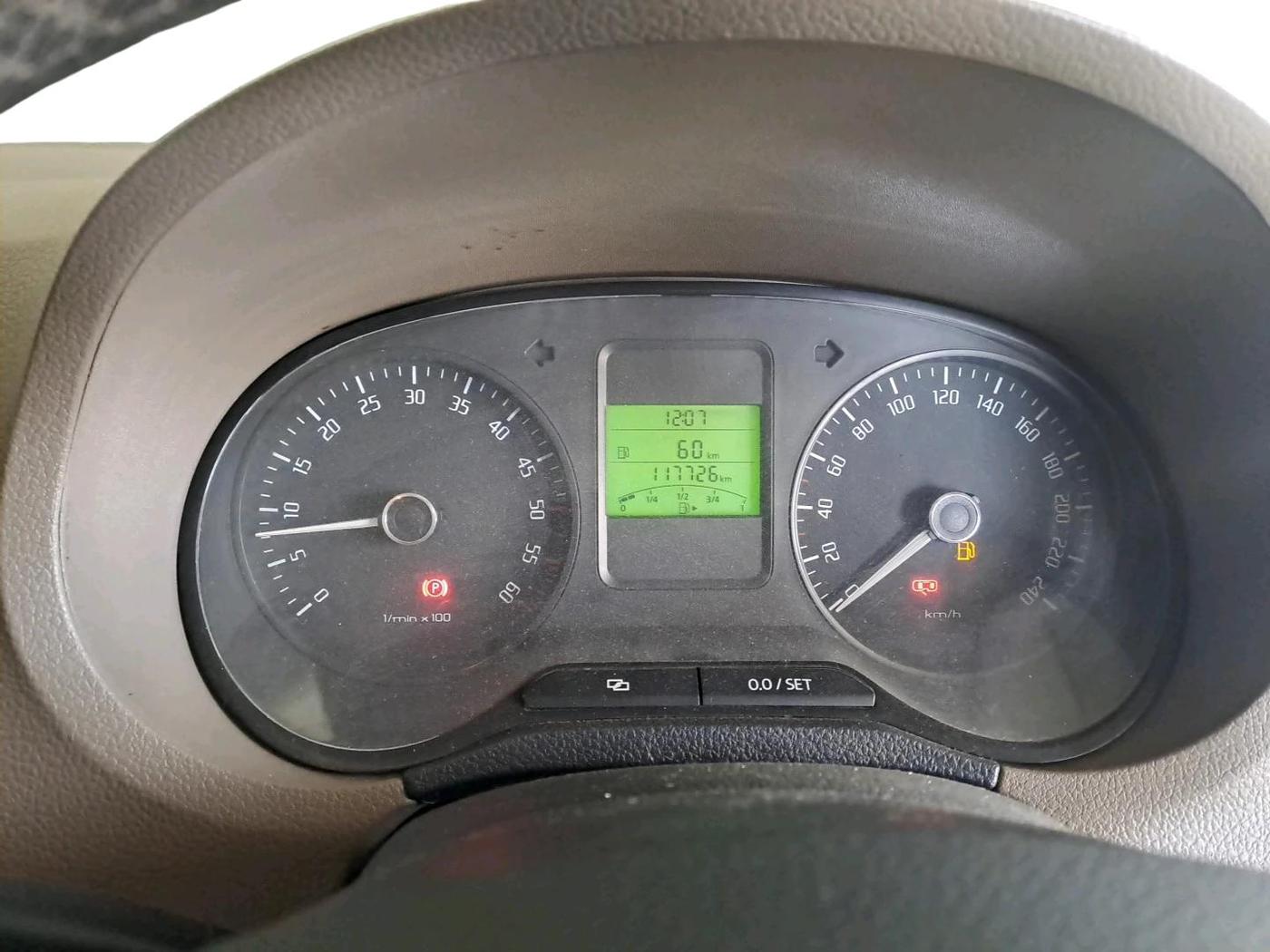 2014 Skoda Rapid ELEGANCE 1.6 TDI CR MT, Diesel, Manual, 1,17,726 km, interior