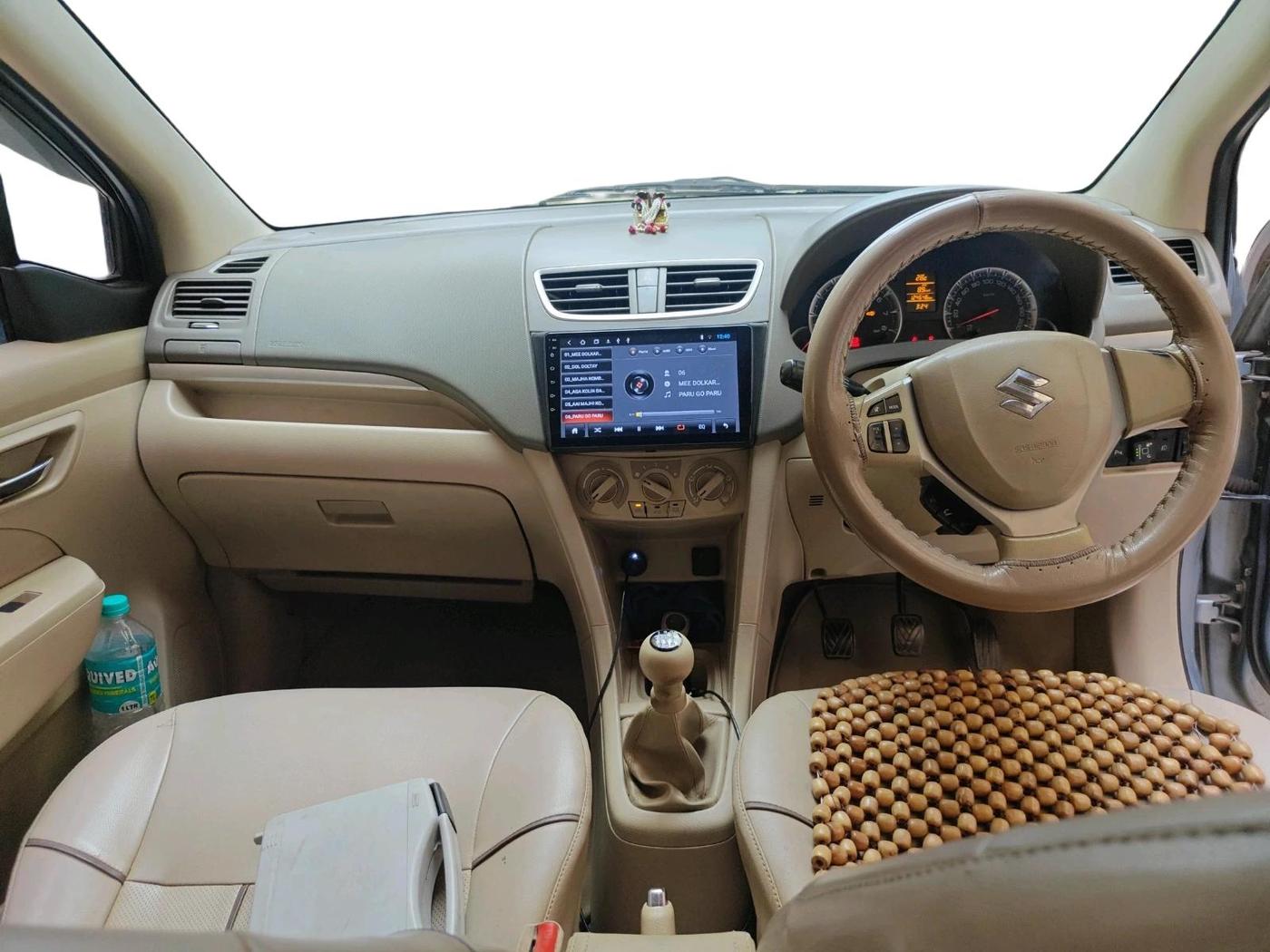 2015 Maruti Ertiga ZXI+, CNG, Manual, 1,24,646 km, interior