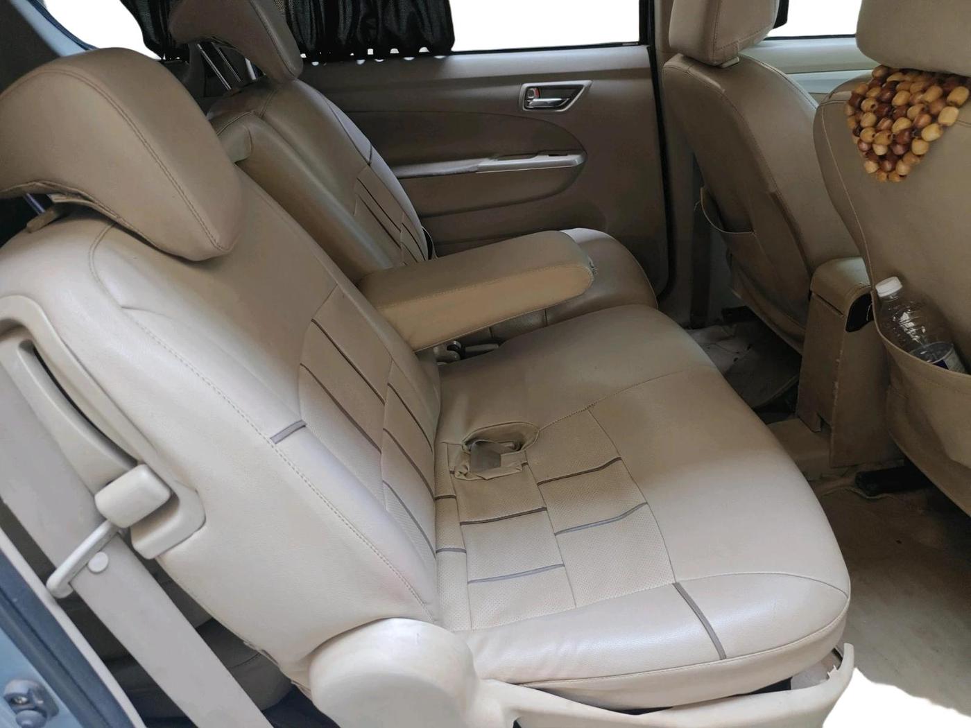 2015 Maruti Ertiga ZXI+, CNG, Manual, 1,24,646 km, interior
