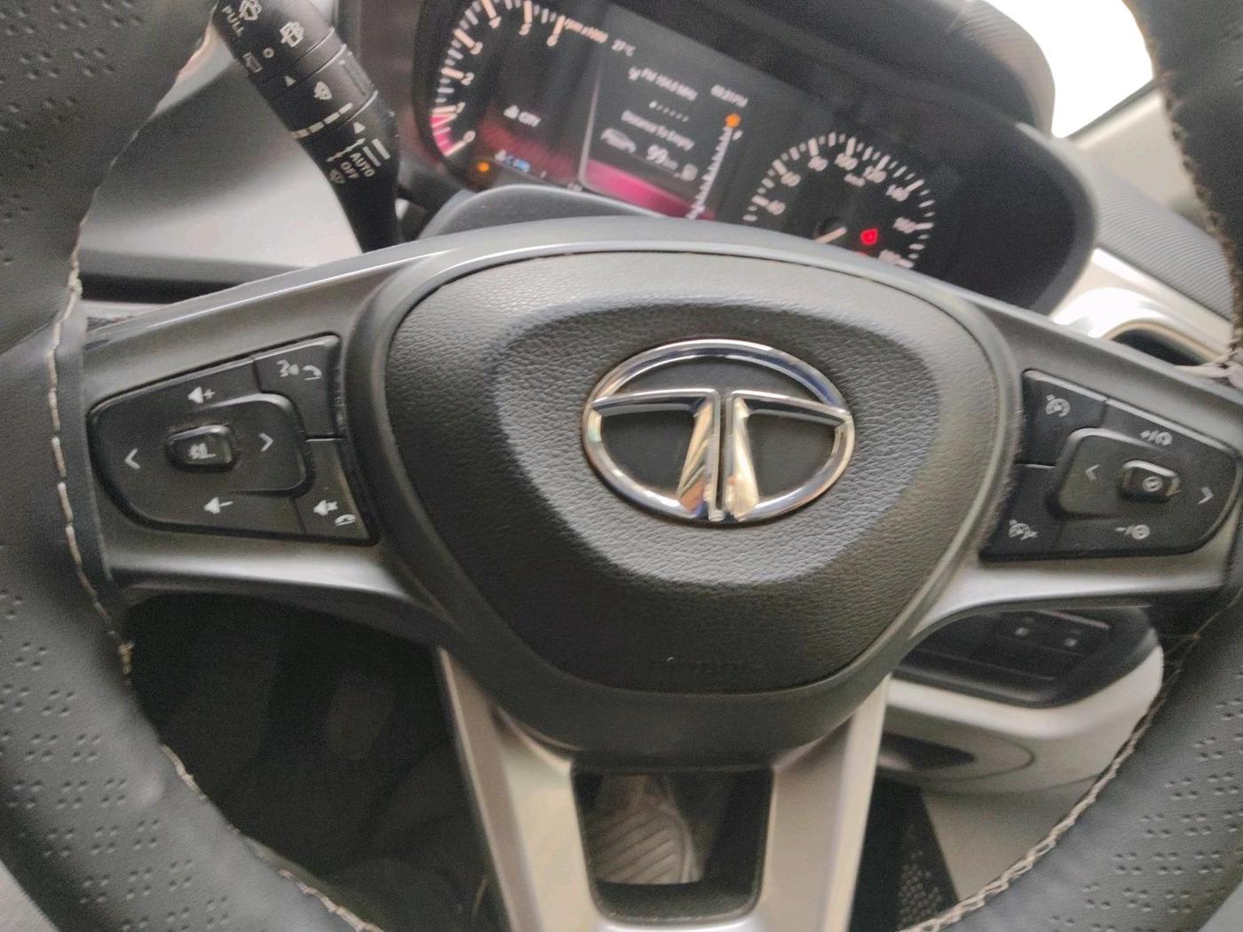 2021 Tata ALTROZ XZ DIESEL, Diesel, Manual, 91,875 km, interior