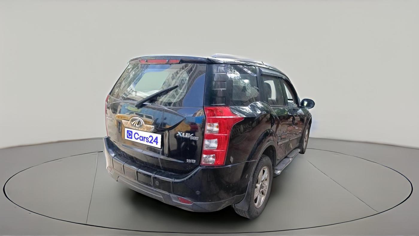 2015 Mahindra XUV500 W8, Diesel, Manual, 1,12,110 km, exterior