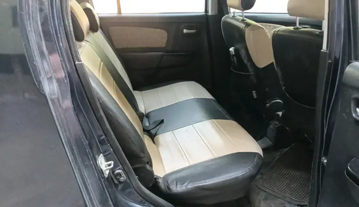 2017 Maruti Wagon R 1.0 VXI+, CNG, Manual, 46,262 km, interior