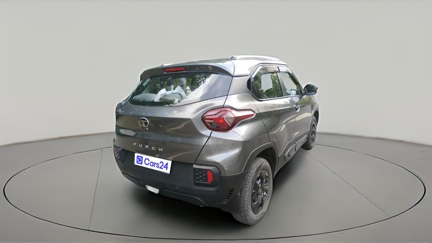 2024 Tata PUNCH ADVENTURE RHYTHM PACK MT, Petrol, Manual, 8,767 km, exterior