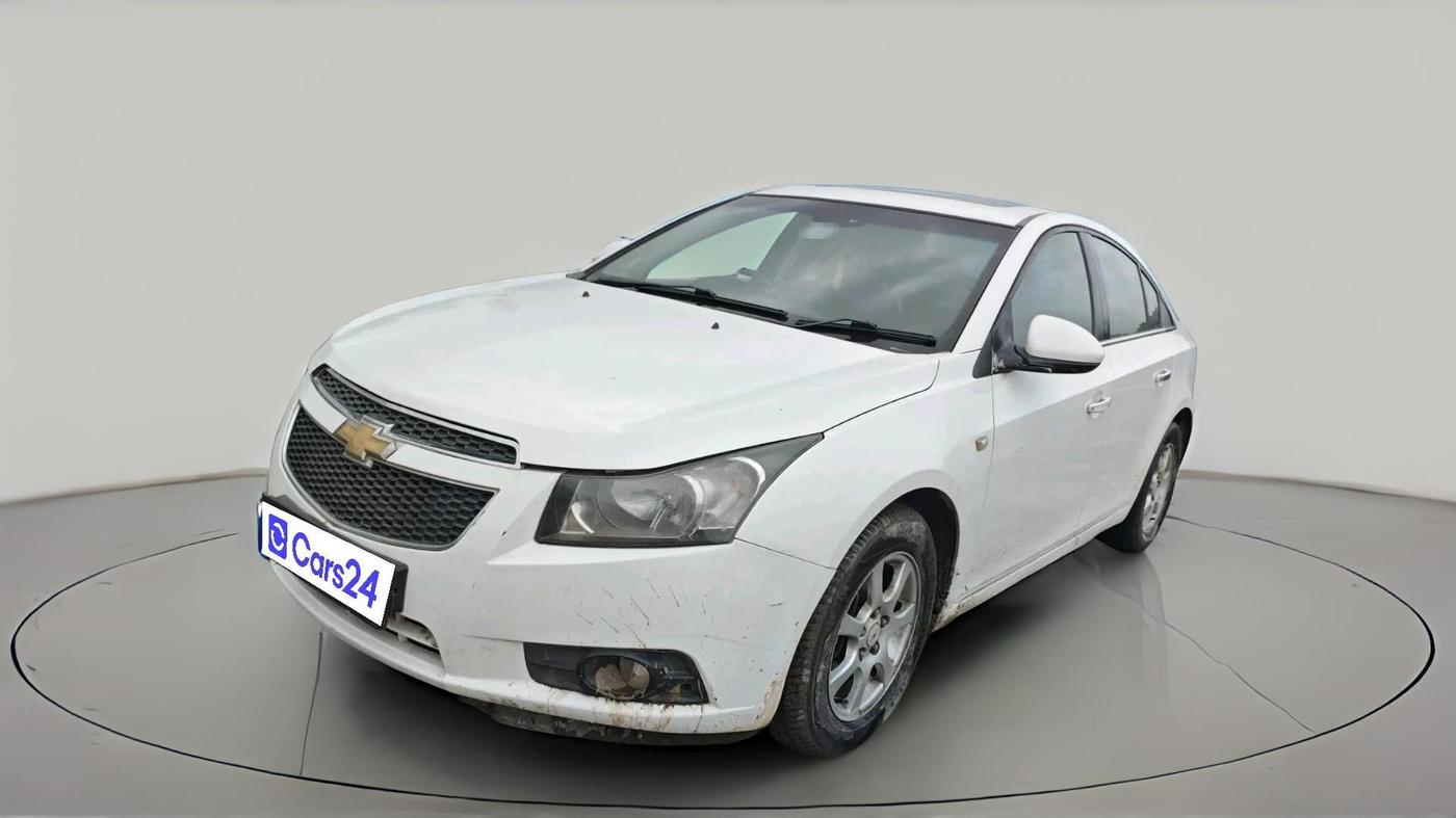 2012 Chevrolet Cruze LTZ, Diesel, Manual, 1,31,486 km, exterior