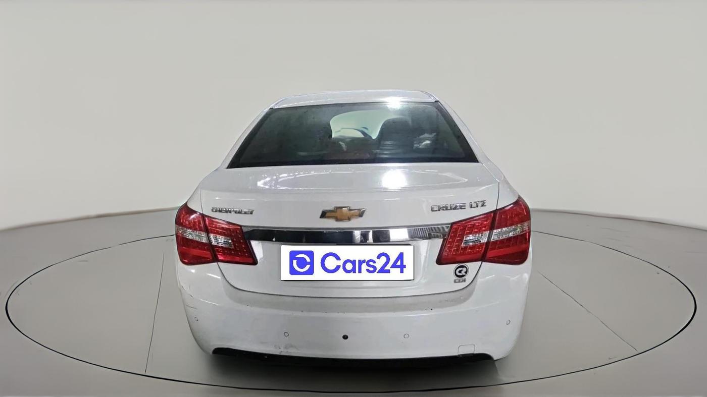 2012 Chevrolet Cruze LTZ, Diesel, Manual, 1,31,486 km, exterior