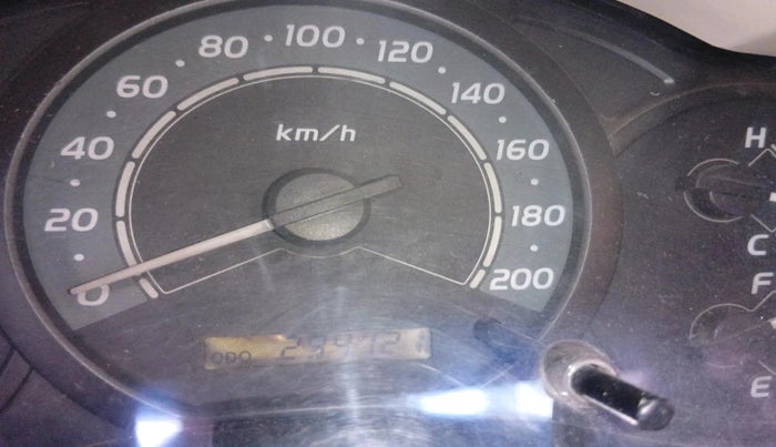 2005 Toyota Innova G1 2.5, Diesel, Manual, 2,94,121 km, interior