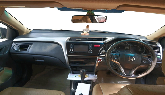 2016 Honda City 1.5L I-VTEC VX CVT, Petrol, Automatic, 1,04,111 km, interior