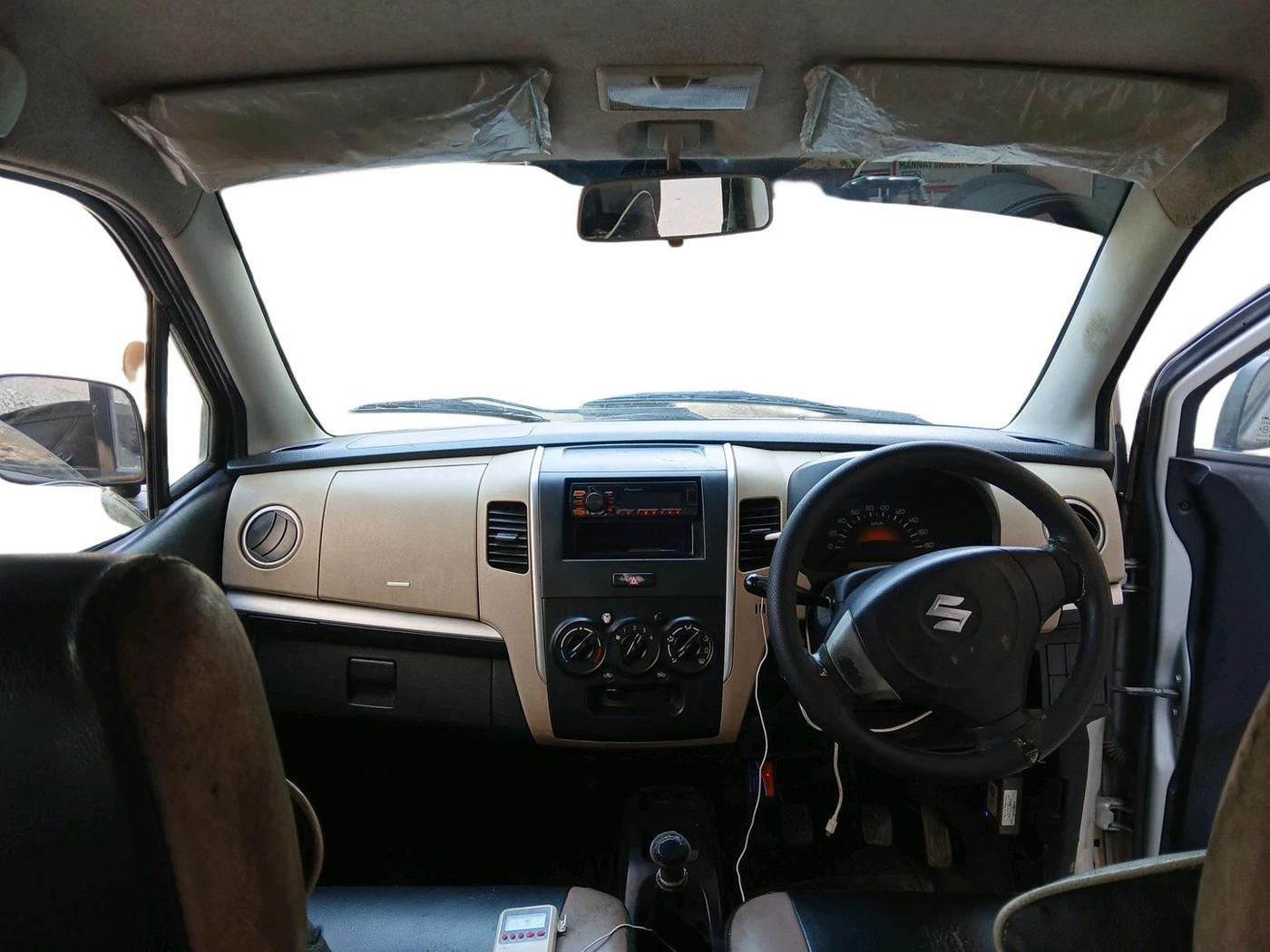 2018 Maruti Wagon R 1.0 LXI CNG, CNG, Manual, 1,33,025 km, interior