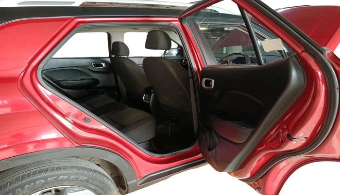 2021 Hyundai VENUE SX PLUS 1.0 TURBO DCT, Petrol, Automatic, 63,326 km, interior