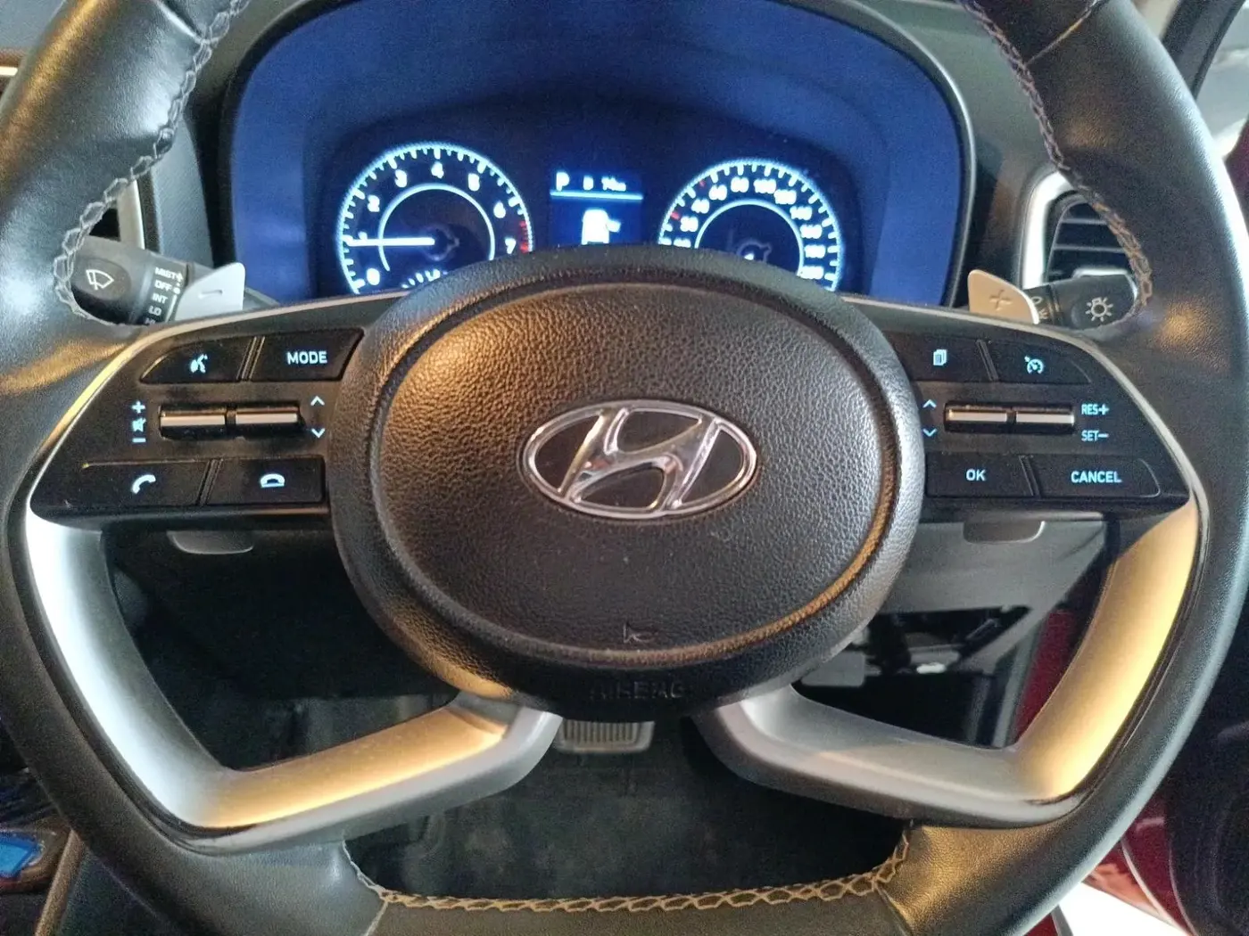 2021 Hyundai VENUE SX PLUS 1.0 TURBO DCT, Petrol, Automatic, 63,326 km, interior