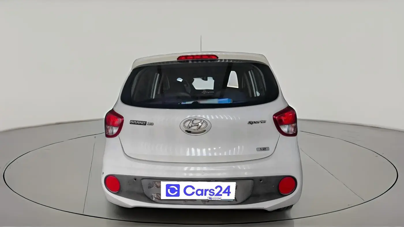 2017 Hyundai Grand i10 SPORTZ (O) 1.2 KAPPA VTVT, Petrol, Manual, 19,497 km, exterior