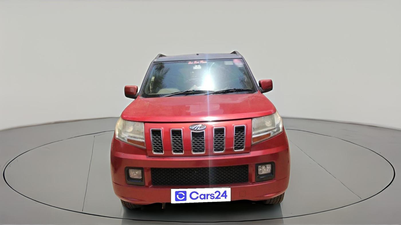 2016 Mahindra TUV300 T6, Diesel, Manual, 45,911 km, exterior