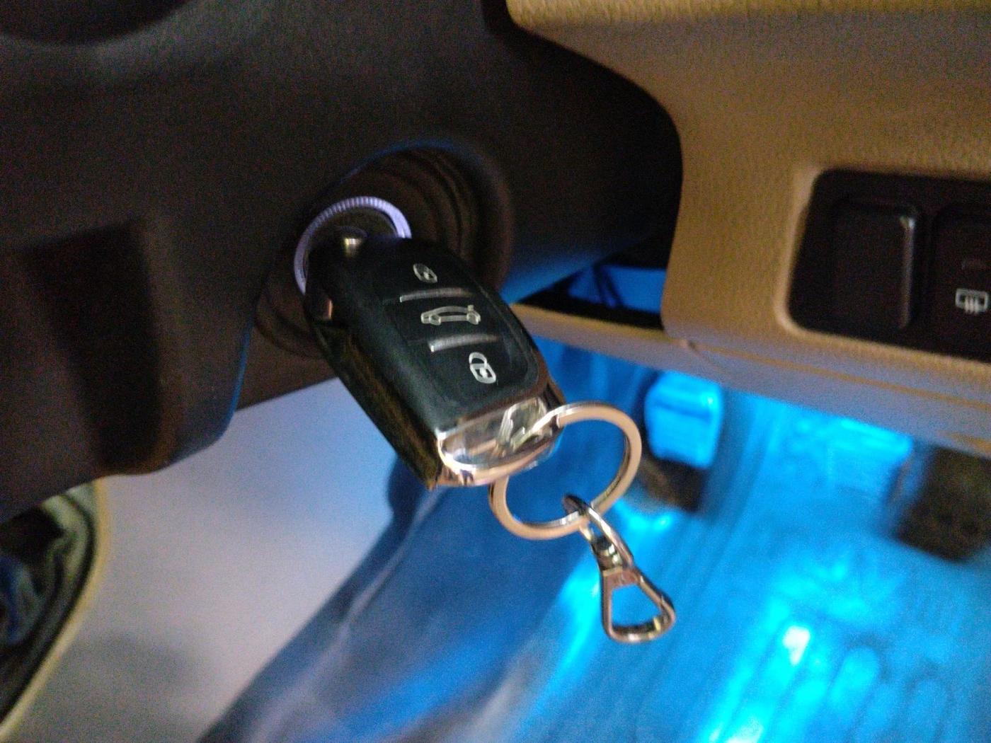 2016 Mahindra TUV300 T6, Diesel, Manual, 45,911 km, interior