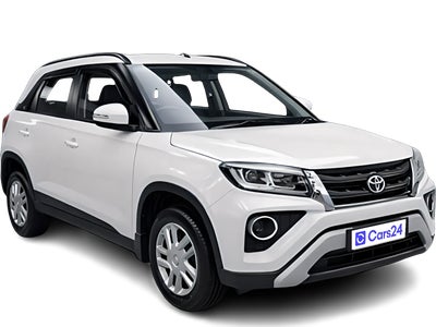 2022 Toyota URBAN CRUISER - SUV - Petrol - Manual - ₹5.58 lakh