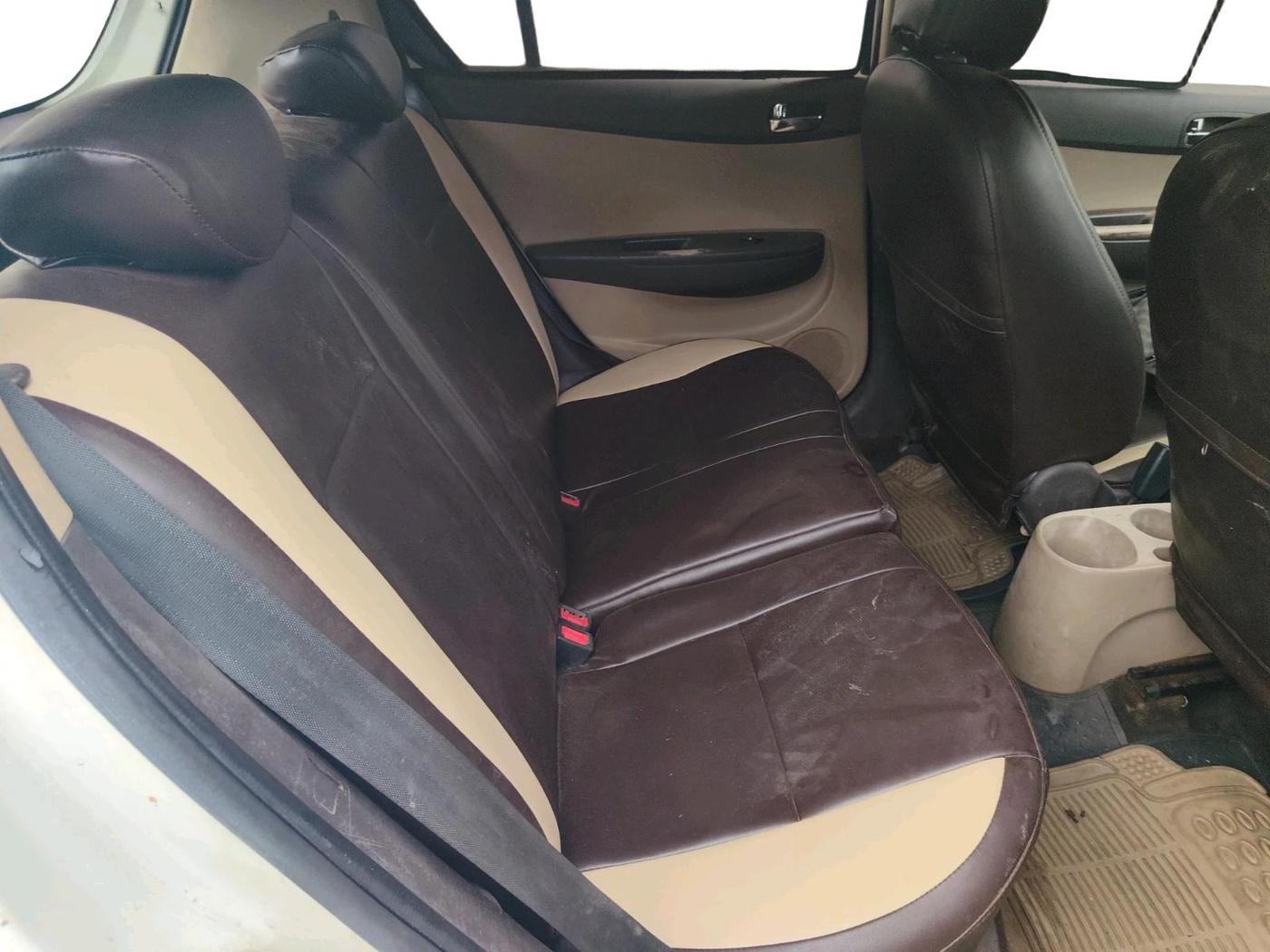 2010 Hyundai i20 ASTA 1.4 CRDI, Diesel, Manual, 1,00,190 km, interior