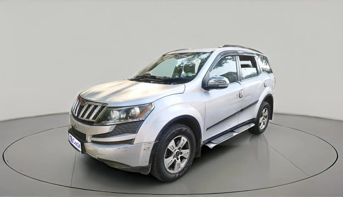 2012 Mahindra XUV500 W8, Diesel, Manual, 1,26,054 km, exterior