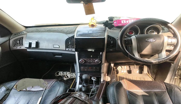 2012 Mahindra XUV500 W8, Diesel, Manual, 1,26,054 km, interior