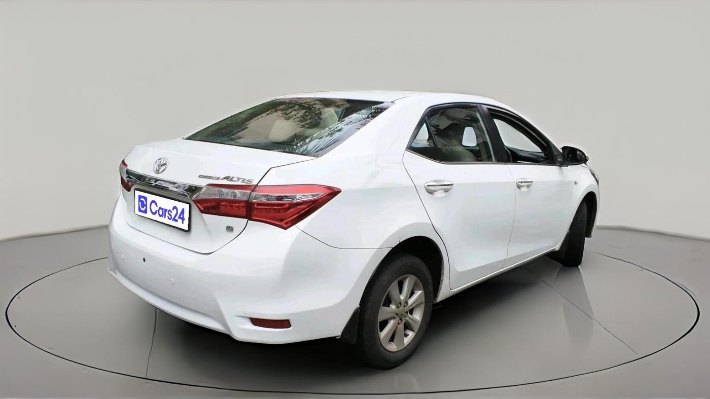 2015 Toyota Corolla Altis G CVT PETROL, Petrol, Automatic, 1,17,580 km, exterior