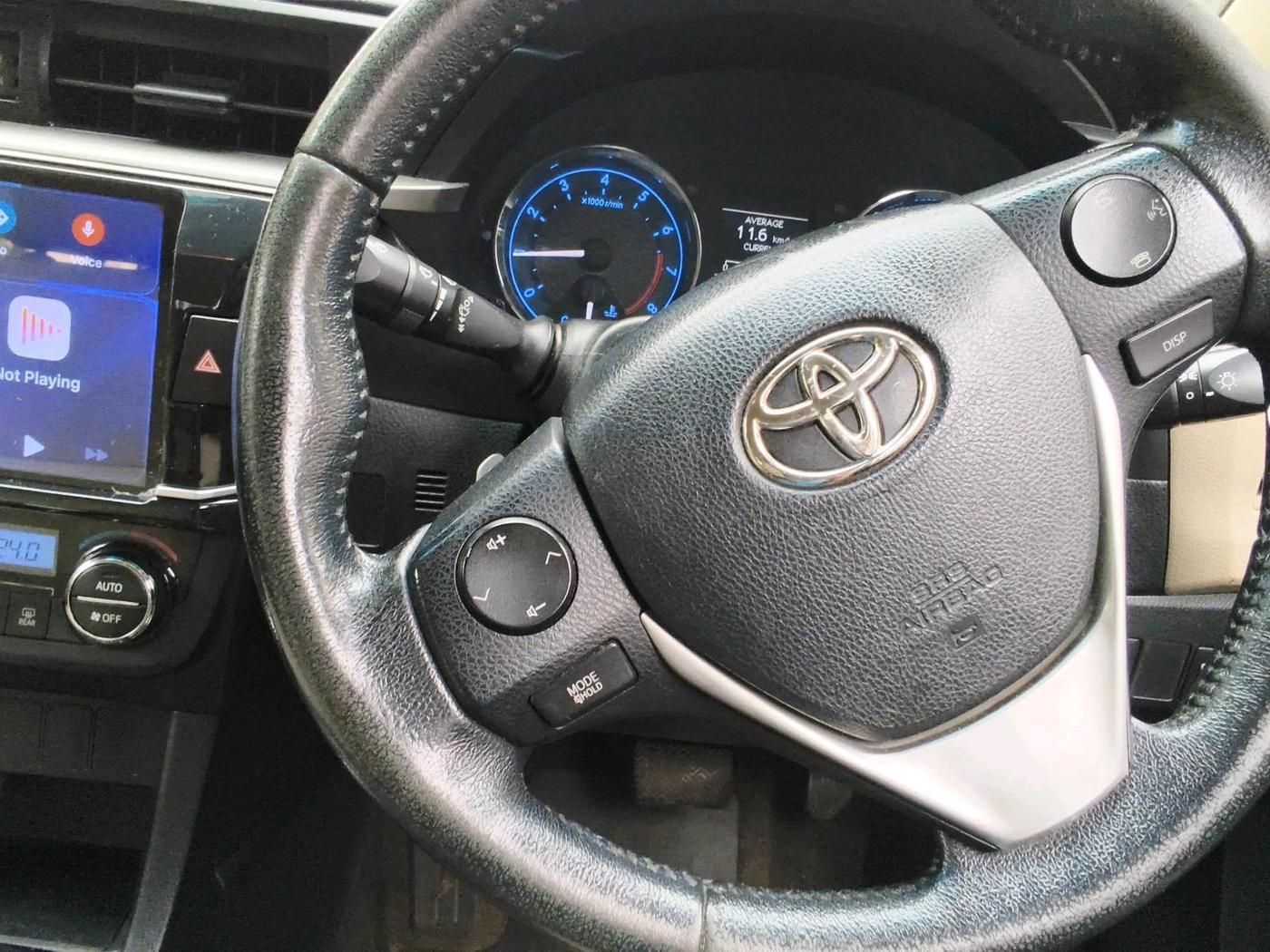 2015 Toyota Corolla Altis G CVT PETROL, Petrol, Automatic, 1,17,580 km, interior