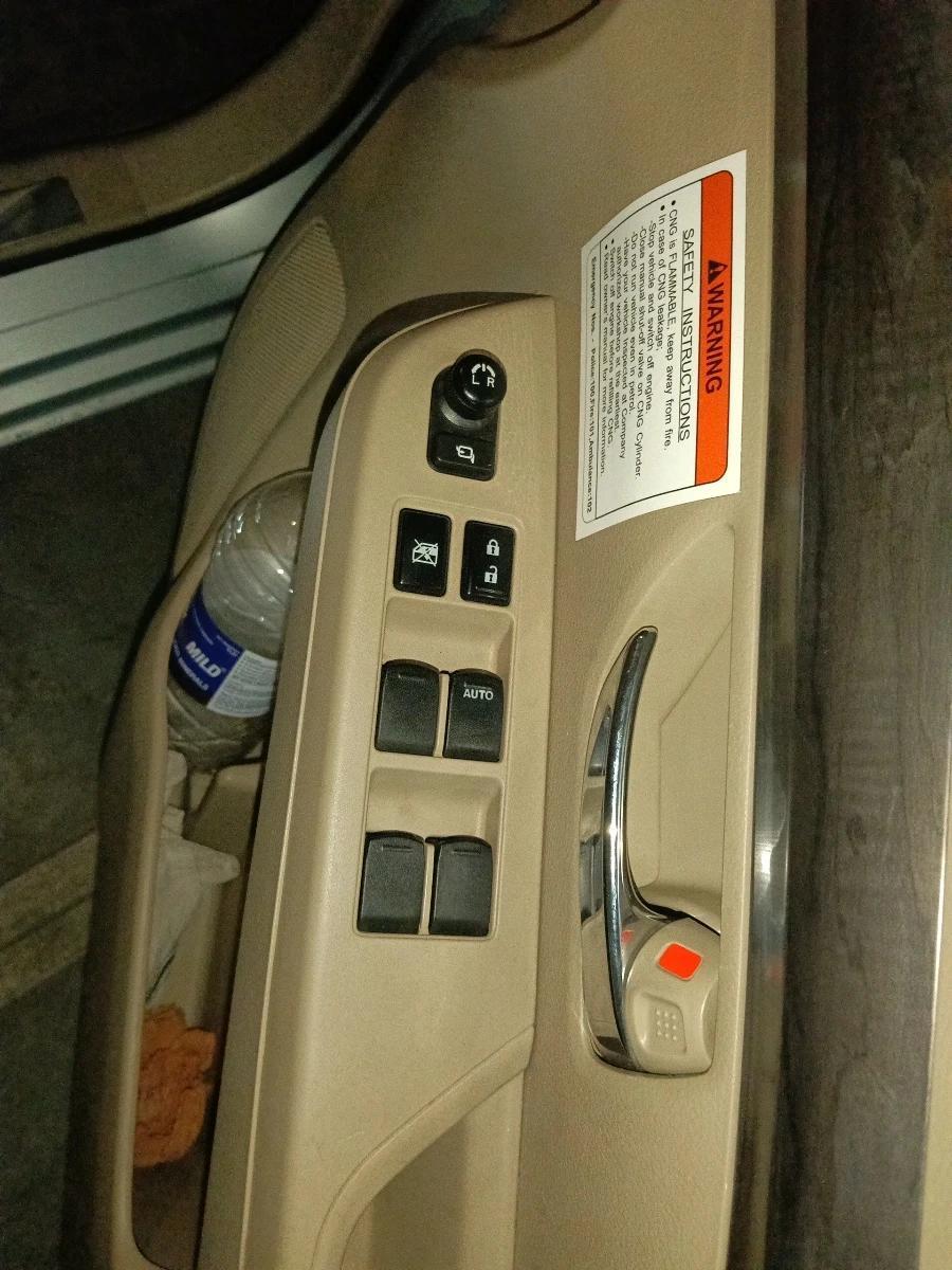2022 Maruti Ertiga ZXI (O) CNG, CNG, Manual, 18,160 km, interior