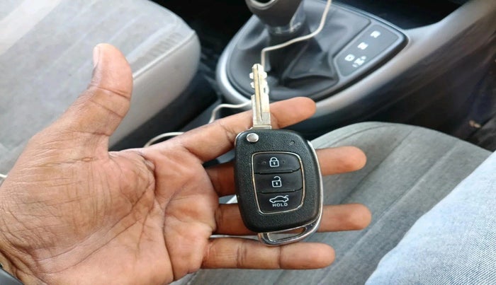 2020 Hyundai GRAND I10 NIOS SPORTZ AMT 1.2 KAPPA VTVT, Petrol, Automatic, 23,462 km, interior