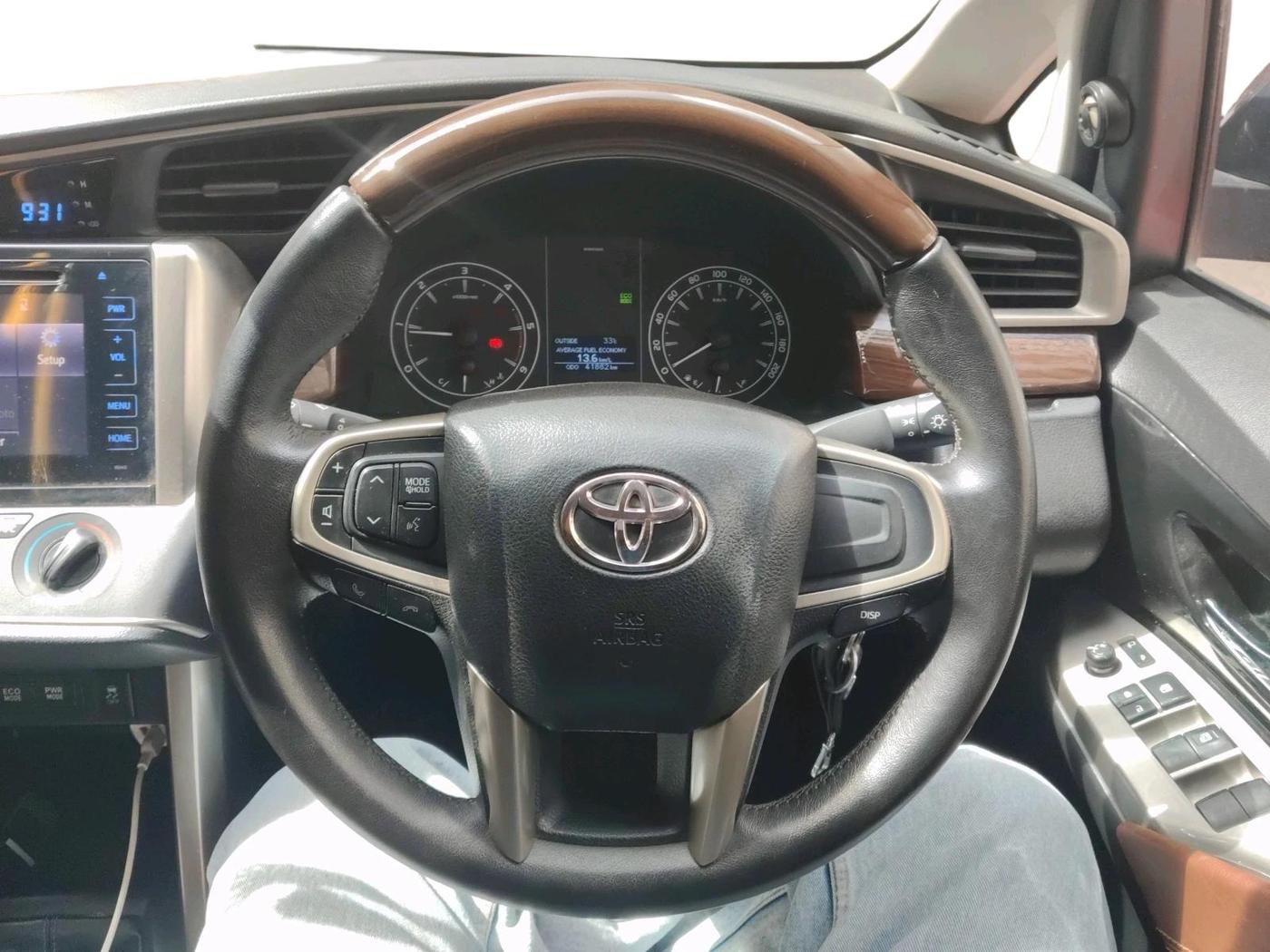 2020 Toyota Innova Crysta 2.4 GX 8 STR, Diesel, Manual, 41,882 km, interior