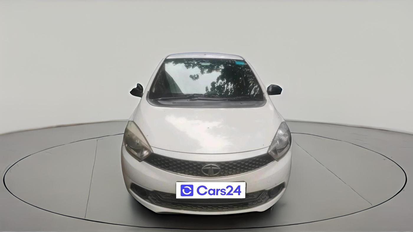 2016 Tata Tiago XM PETROL, Petrol, Manual, 1,10,739 km, exterior