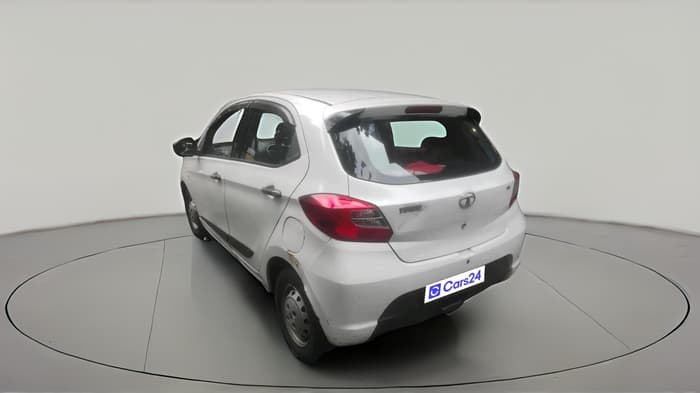 2016 Tata Tiago XM PETROL, Petrol, Manual, 1,10,739 km, exterior