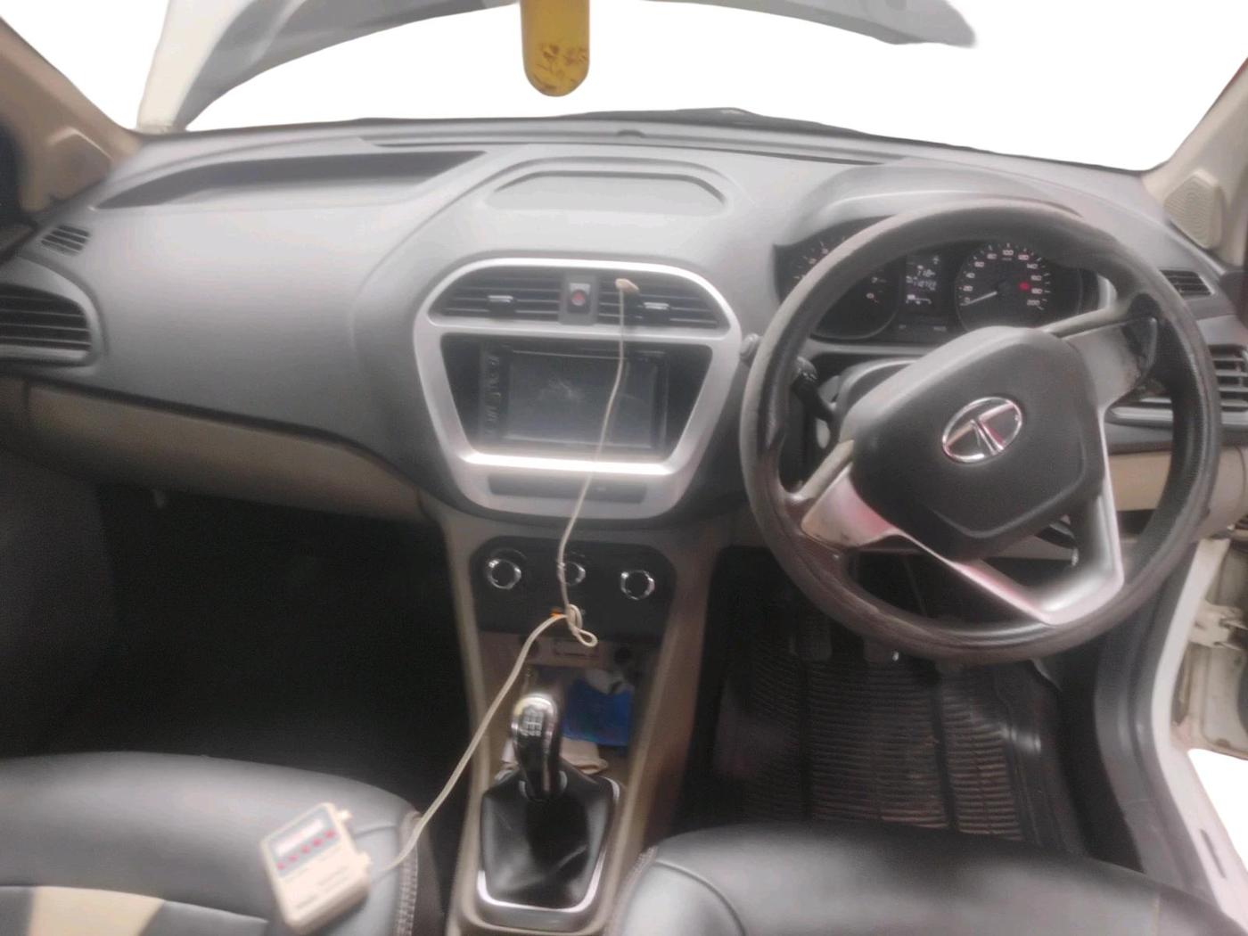 2016 Tata Tiago XM PETROL, Petrol, Manual, 1,10,739 km, interior