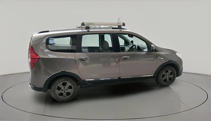 2015 Renault Lodgy 85 PS RXZ, Diesel, Manual, 1,07,874 km, exterior