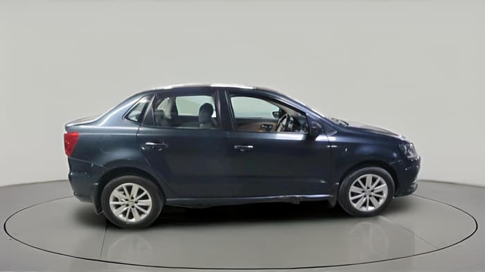 2016 Volkswagen Ameo HIGHLINE1.2L, Petrol, Manual, 60,035 km, exterior