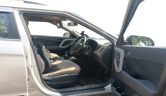 2018 Hyundai Creta E PLUS 1.6 PETROL, Petrol, Manual, 67,812 km, interior