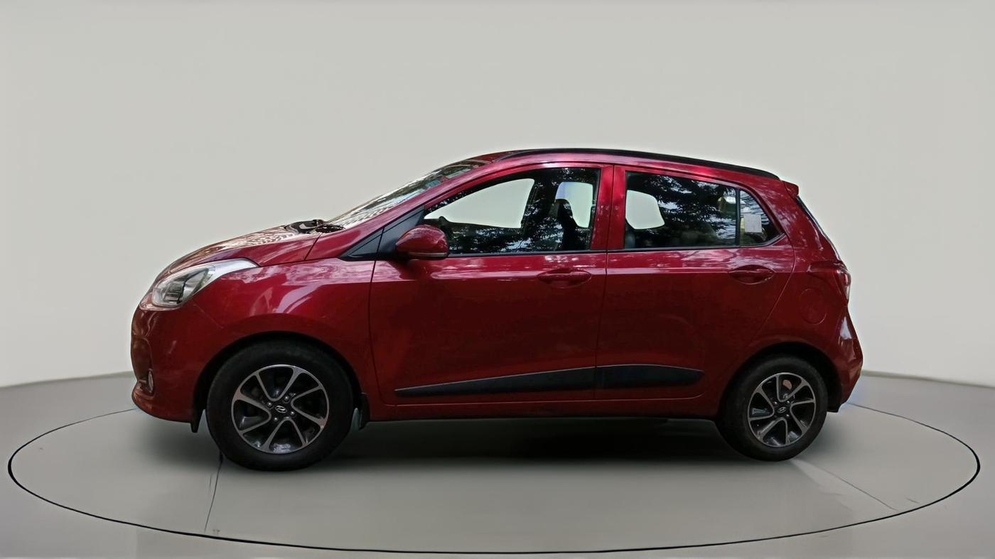 2018 Hyundai Grand i10 SPORTZ AT 1.2 KAPPA VTVT, Petrol, Automatic, 29,827 km, exterior