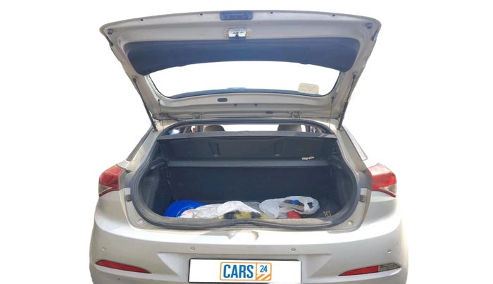 2015 Hyundai Elite i20 SPORTZ 1.2 (O), Petrol, Manual, 30,440 km, exterior